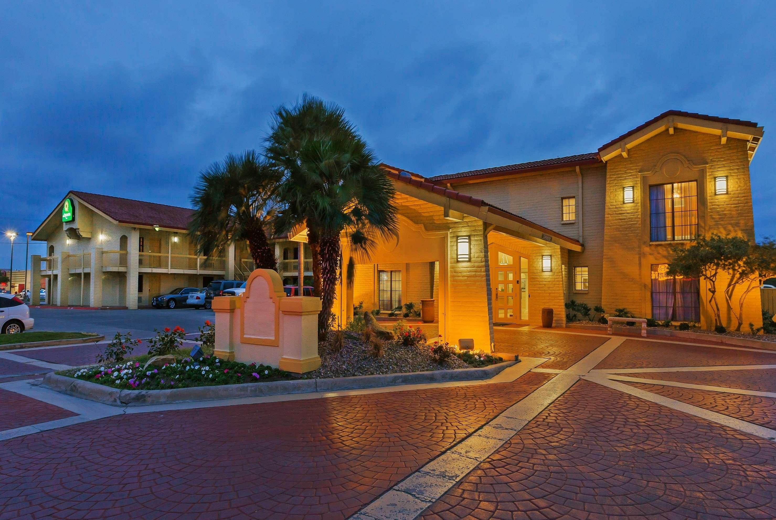 La Quinta Inn By Wyndham Victoria Eksteriør bilde