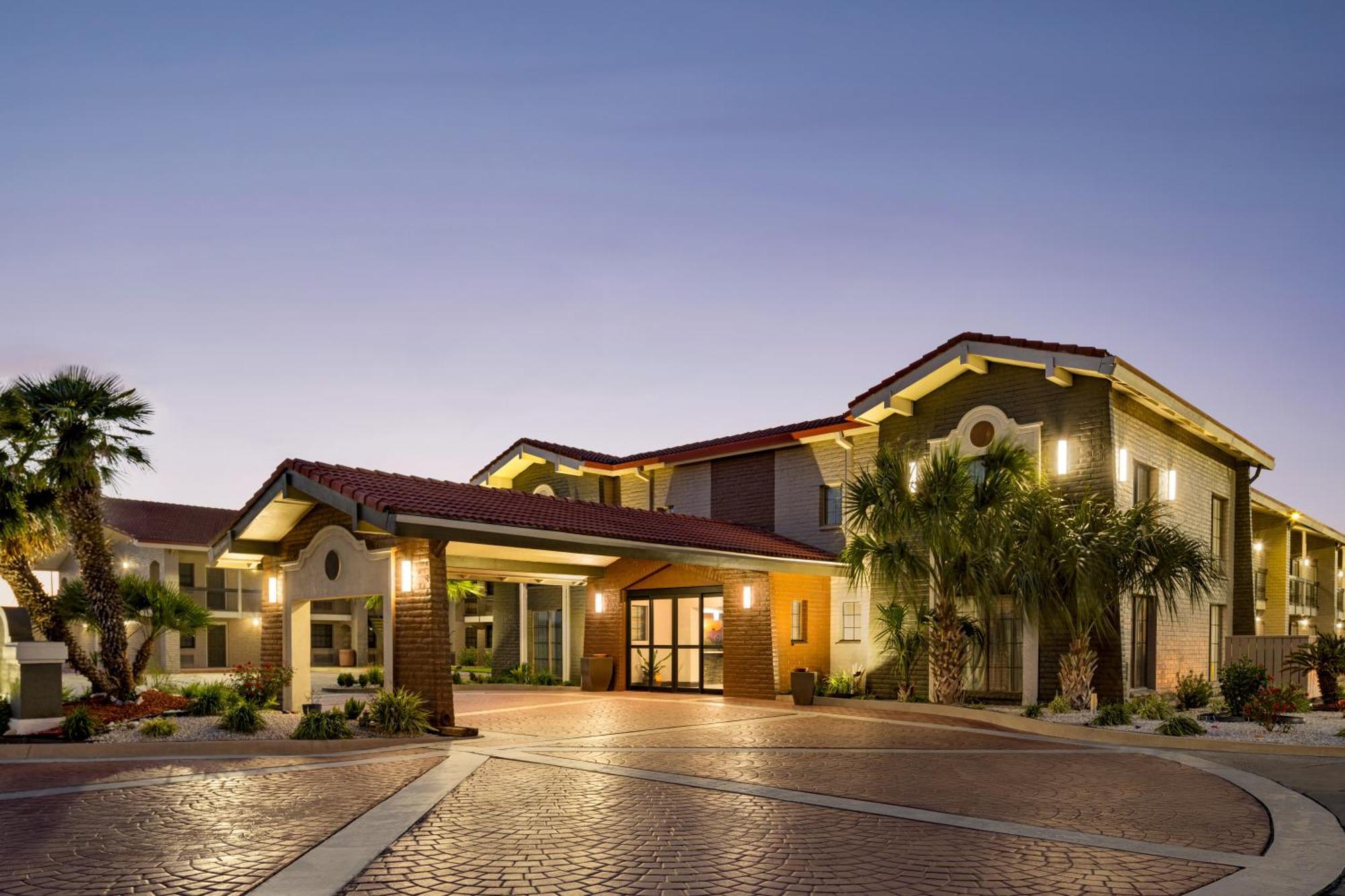 La Quinta Inn By Wyndham Victoria Eksteriør bilde