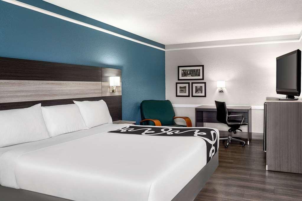 La Quinta Inn By Wyndham Victoria Rom bilde