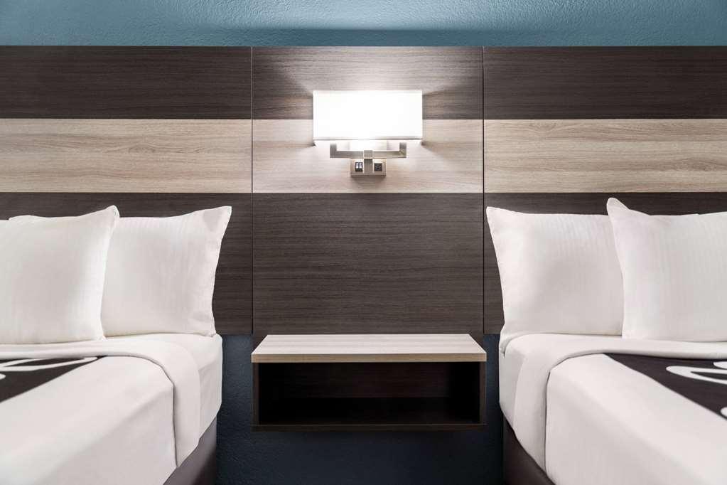 La Quinta Inn By Wyndham Victoria Rom bilde